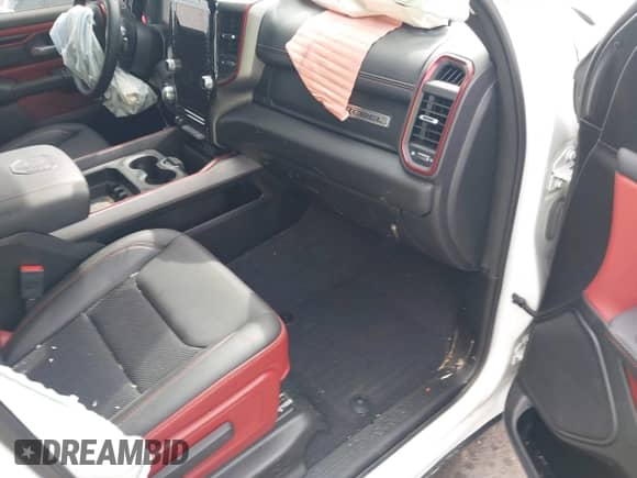 2025 Ram 1500 Rebel z VIN 1C6SRFLP9SN525209, wystawiony jako IAAI lot #42363389 z przebiegiem Nie podano mil oraz . Historia ofert i sprzedaży dostępna na DreamBid. Obrazek 5.