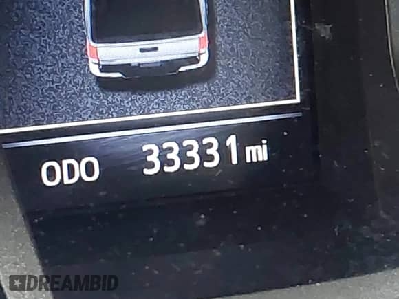 2022 Toyota Tacoma TRD Off Road z VIN 3TMCZ5AN7NM509680, wystawiony jako IAAI lot #40969066 z przebiegiem 33 331 mil mil oraz . Historia ofert i sprzedaży dostępna na DreamBid. Obrazek 15.