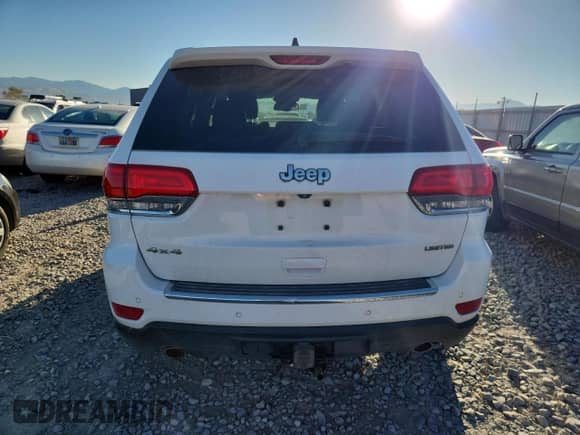 2014 Jeep Grand Cherokee Limited с VIN 1C4RJFBT3EC162600, выставлен на аукционе Copart как лот 81197575 с пробегом 152 703 миль миль и Списание • Salvage title. История ставок и продаж доступна на DreamBid. Изображение 6.