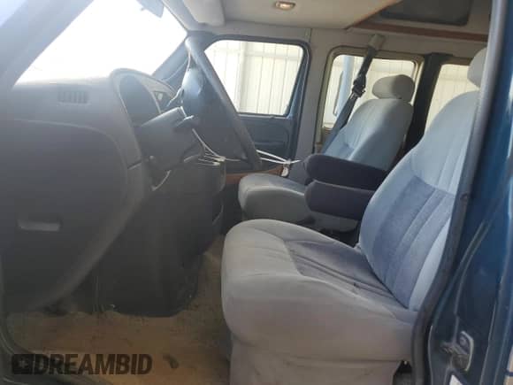 2001 Dodge RAM with VIN 2B6HB11X21K559049, listed as a Copart auction lot 50023585 with 110,751 mi miles and Salvage title. Bid and sale history available at DreamBid. Image 7.