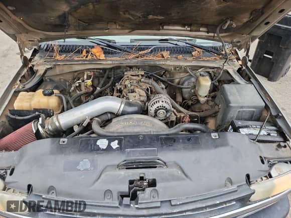 1999 Chevrolet Silverado 1500 LS with VIN 2GCEK19T1X1290279, listed as a Copart auction lot 81152175 with 298,379 mi miles and Salvage title. Bid and sale history available at DreamBid. Image 11.