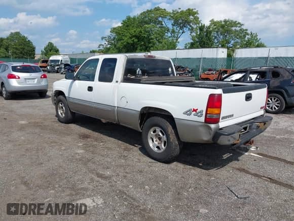 2003 GMC Sierra 1500 SLE с VIN 2GTEK19TX31166361, выставлен на аукционе IAAI как лот 42567055 с пробегом 150 985 миль миль и . История ставок и продаж доступна на DreamBid. Изображение 3.