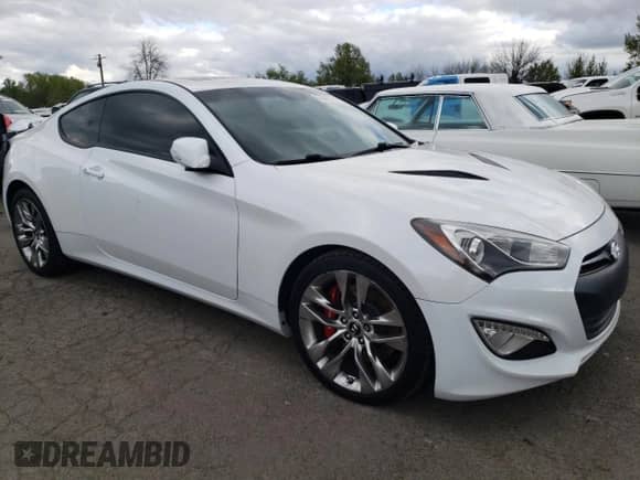 2015 Hyundai Genesis Coupe Ultimate с VIN KMHHU6KJ8FU121775, выставлен на аукционе Copart как лот 50341514 с пробегом 106 907 миль миль и Списание • Salvage title. История ставок и продаж доступна на DreamBid. Изображение 4.