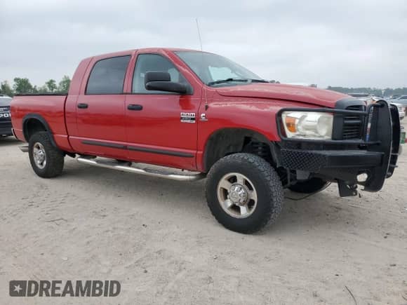 2008 Dodge 2500 SXT z VIN 3D7KS29A78G108414, wystawiony jako Copart lot #51200995 z przebiegiem 223 325 mil mil oraz Szkoda całkowita • Salvage title. Historia ofert i sprzedaży dostępna na DreamBid. Obrazek 4.