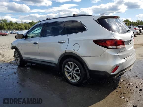 2018 Hyundai Santa Fe SE with VIN KM8SNDHF1JU285923, listed as a Copart auction lot 70532655 with Not provided miles and Salvage title. Bid and sale history available at DreamBid. Image 2.