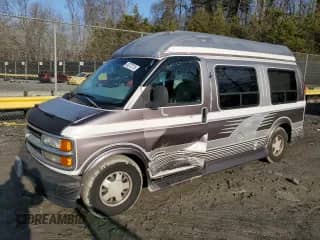1996 Chevrolet Chevy Van с VIN 1GBFG15M7T1003777, выставлен на аукционе Copart как лот 43272715 с пробегом 109 884 миль миль и Списание • Salvage title. История ставок и продаж доступна на DreamBid. Изображение 1.