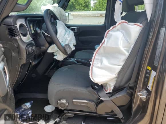 2025 Jeep Wrangler Sport S с VIN 1C4PJXDN1SW544226, выставлен на аукционе Copart как лот 63291975 с пробегом 2 993 миль миль и Списание • Salvage title. История ставок и продаж доступна на DreamBid. Изображение 7.