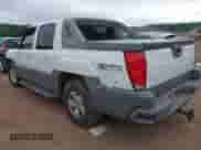 2002 Chevrolet Avalanche с VIN 3GNEC13T22G164526, выставлен на аукционе IAAI как лот 42915632 с пробегом 174 064 миль миль и . История ставок и продаж доступна на DreamBid. Изображение 3.
