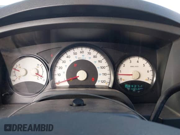 2005 Dodge Dakota ST with VIN 1D7HW22K75S294445, listed as a IAAI auction lot 41527655 with 112,155 mi miles and . Bid and sale history available at DreamBid. Image 7.