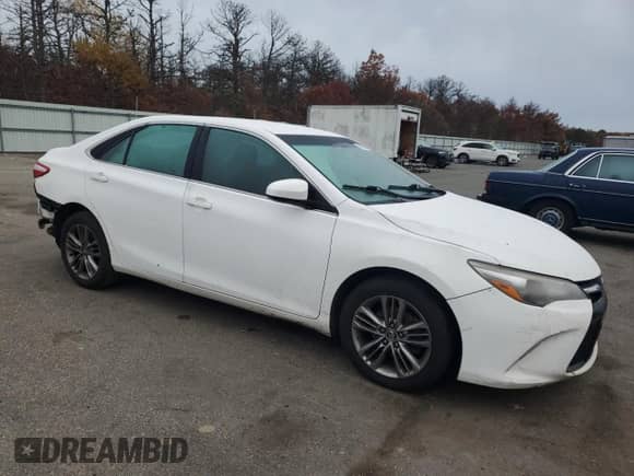 2017 Toyota Camry XLE z VIN 4T1BF1FK3HU735769, wystawiony jako Copart lot #90798805 z przebiegiem 285 265 mil mil oraz Czysty tytuł • Clean title. Historia ofert i sprzedaży dostępna na DreamBid. Obrazek 4.