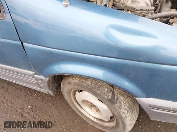 1993 Dodge Grand Caravan with VIN 1B4GH54R3PX606744, listed as a IAAI auction lot 42135204 with 159,517 mi miles and . Bid and sale history available at DreamBid. Image 17.