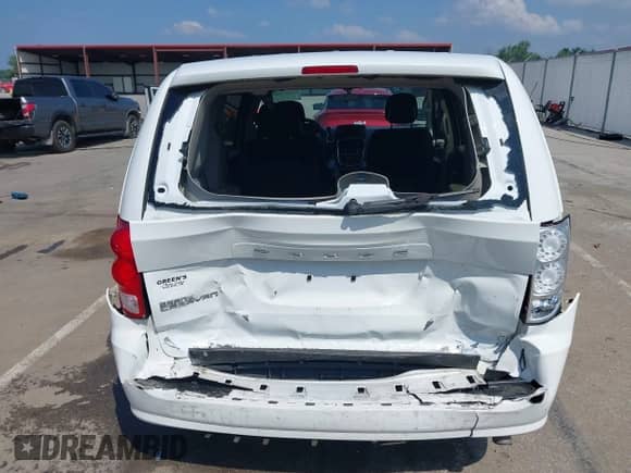 2017 Dodge Grand Caravan SE Plus with VIN 2C4RDGBG1HR736316, listed as a IAAI auction lot 42997530 with 135,383 mi miles and . Bid and sale history available at DreamBid. Image 6.