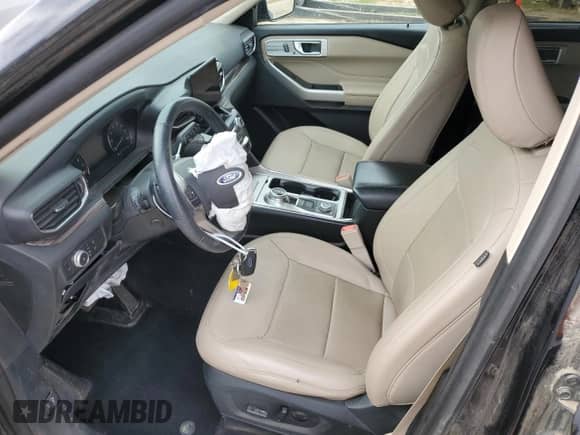 2021 Ford Explorer Limited z VIN 1FMSK8FH6MGA24231, wystawiony jako Copart lot #80537455 z przebiegiem 102 996 mil mil oraz Szkoda całkowita • Salvage title. Historia ofert i sprzedaży dostępna na DreamBid. Obrazek 7.