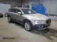 2016 Volvo XC70 T5 Premier z VIN YV4612NK1G1243332, wystawiony jako Copart lot #64899265 z przebiegiem 132 256 mil mil oraz Czysty tytuł • Clean title. Historia ofert i sprzedaży dostępna na DreamBid. Obrazek 4.