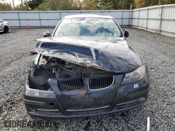 2008 BMW 3 Series 328xi z VIN WBAVC93578K040131, wystawiony jako Copart lot #82344475 z przebiegiem 187 929 mil mil oraz Szkoda całkowita • Salvage title. Historia ofert i sprzedaży dostępna na DreamBid. Obrazek 5.