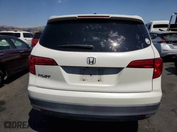 2017 Honda Pilot EX with VIN 5FNYF5H32HB007865, listed as a Copart auction lot 70576475 with 131,665 mi miles and Salvage title. Bid and sale history available at DreamBid. Image 6.