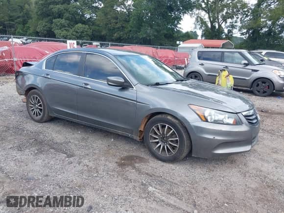 2011 Honda Accord SE с VIN 1HGCP2F66BA109951, выставлен на аукционе IAAI как лот 43038881 с пробегом 243 000 миль миль и . История ставок и продаж доступна на DreamBid. Изображение 1.