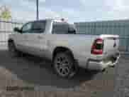 2019 Ram 1500 Rebel z VIN 1C6SRFLT6KN746585, wystawiony jako Copart lot #72050755 z przebiegiem 181 070 mil mil oraz Czysty tytuł • Clean title. Historia ofert i sprzedaży dostępna na DreamBid. Obrazek 2.