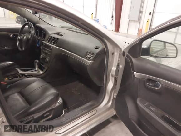 2007 Saturn Aura XR with VIN 1G8ZV57797F209991, listed as a IAAI auction lot 43514863 with 189,439 mi miles and . Bid and sale history available at DreamBid. Image 5.