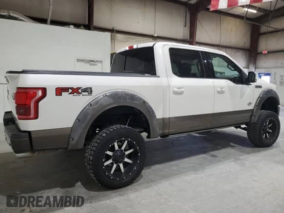 2016 Ford F-150 XLT z VIN 1FTEW1EF0GFA45809, wystawiony jako Copart lot #89436305 z przebiegiem 221 143 mil mil oraz Czysty tytuł • Clean title. Historia ofert i sprzedaży dostępna na DreamBid. Obrazek 3.