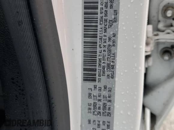 2020 Ram 1500 Laramie z VIN 1C6RREJT7LN160720, wystawiony jako Copart lot #70410455 z przebiegiem 55 863 mil mil oraz Nie do naprawy • Non repairable. Historia ofert i sprzedaży dostępna na DreamBid. Obrazek 12.