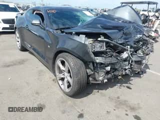 2017 Chevrolet Camaro 1SS z VIN 1G1FF1R77H0102947, wystawiony jako IAAI lot #42011640 z przebiegiem Nie podano mil oraz . Historia ofert i sprzedaży dostępna na DreamBid. Obrazek 1.