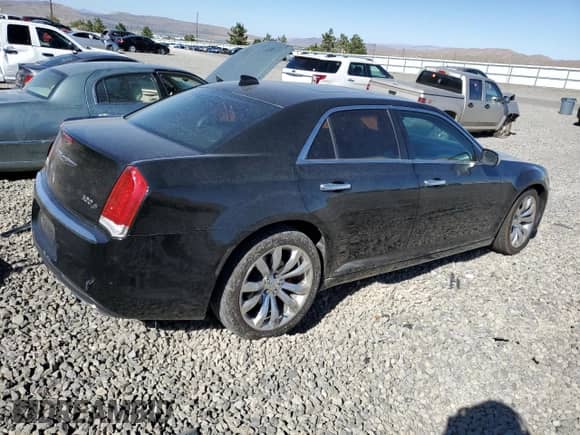 2017 Chrysler 300 C с VIN 2C3CCAET5HH521577, выставлен на аукционе Copart как лот 69266075 с пробегом 34 973 миль миль и Списание • Salvage title. История ставок и продаж доступна на DreamBid. Изображение 3.