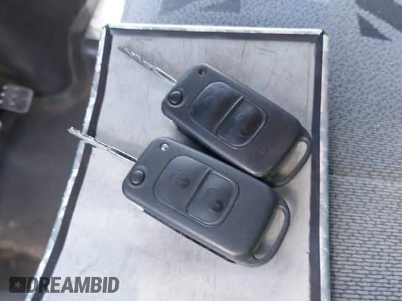 2005 Dodge Sprinter Passenger with VIN WD8PD644155797182, listed as a IAAI auction lot 42898253 with 132,218 mi miles and . Bid and sale history available at DreamBid. Image 11.