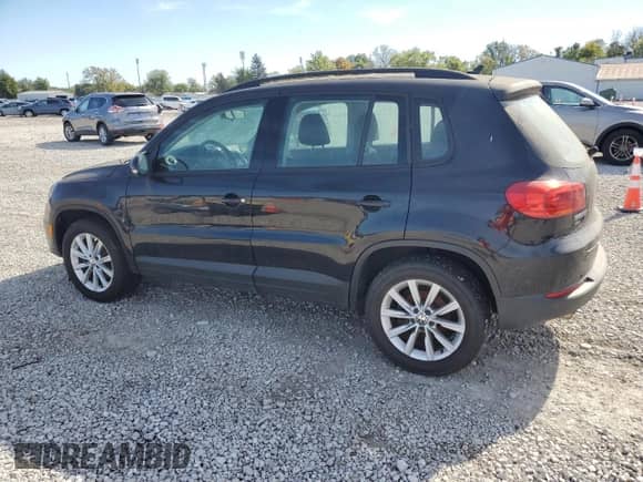 2017 Volkswagen Tiguan S с VIN WVGAV7AX1HK051707, выставлен на аукционе Copart как лот 82419655 с пробегом 111 044 миль миль и Чистый • Clean title. История ставок и продаж доступна на DreamBid. Изображение 2.