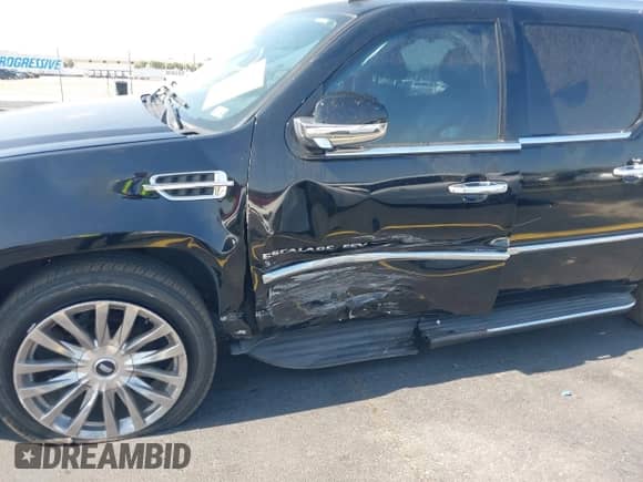 2014 Cadillac Escalade ESV Luxury с VIN 1GYS4HEF6ER130936, выставлен на аукционе IAAI как лот 42232487 с пробегом 156 967 миль миль и . История ставок и продаж доступна на DreamBid. Изображение 6.