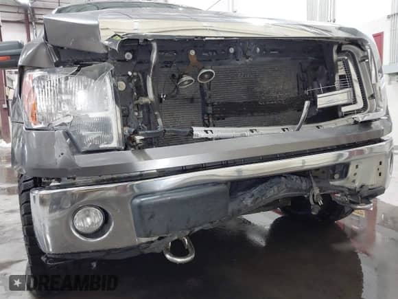 2013 Ford F-150 XL z VIN 1FTFX1EF4DKE58885, wystawiony jako IAAI lot #43449069 z przebiegiem 155 480 mil mil oraz . Historia ofert i sprzedaży dostępna na DreamBid. Obrazek 18.