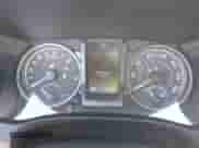 2020 Toyota Tacoma SR5 z VIN 3TMBZ5DN9LM025501, wystawiony jako IAAI lot #42680028 z przebiegiem 109 404 mil mil oraz . Historia ofert i sprzedaży dostępna na DreamBid. Obrazek 7.