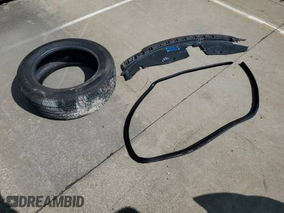 2023 Dodge Charger Police z VIN 2C3CDXAT8PH535462, wystawiony jako Copart lot #68096785 z przebiegiem 6 441 mil mil oraz Szkoda całkowita • Salvage title. Historia ofert i sprzedaży dostępna na DreamBid. Obrazek 12.