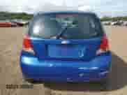 2007 Chevrolet Aveo LS z VIN KL1TD66697B706762, wystawiony jako Copart lot #68675805 z przebiegiem 66 619 mil mil oraz Szkoda całkowita • Salvage title. Historia ofert i sprzedaży dostępna na DreamBid. Obrazek 6.