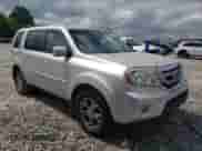 2009 Honda Pilot EX with VIN 5FNYF38479B024594, listed as a Copart auction lot 67815995 with 196,288 mi miles and Salvage title. Bid and sale history available at DreamBid. Image 4.