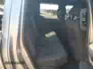 2024 Toyota Tacoma SR5 z VIN 3TYLB5JN8RT035303, wystawiony jako Copart lot #81429875 z przebiegiem 13 544 mil mil oraz Szkoda całkowita • Salvage title. Historia ofert i sprzedaży dostępna na DreamBid. Obrazek 10.