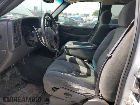 2004 Chevrolet Silverado 1500 LT с VIN 1GCEK19TX4E247697, выставлен на аукционе Copart как лот 70752605 с пробегом 156 488 миль миль и Списание • Salvage title. История ставок и продаж доступна на DreamBid. Изображение 7.