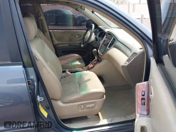 2005 Toyota Highlander с VIN JTEDP21A850084488, выставлен на аукционе IAAI как лот 42911855 с пробегом 103 207 миль миль и . История ставок и продаж доступна на DreamBid. Изображение 5.
