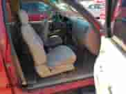 2002 Toyota Tacoma PreRunner с VIN 5TEGN92N72Z115338, выставлен на аукционе IAAI как лот 43349246 с пробегом 306 620 миль миль и . История ставок и продаж доступна на DreamBid. Изображение 5.
