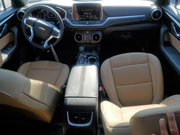 2024 Chevrolet Blazer Premier with VIN 3GNKBLRSXRS139400, listed as a Copart auction lot 68527084 with 18,804 mi miles and Salvage title. Bid and sale history available at DreamBid. Image 8.