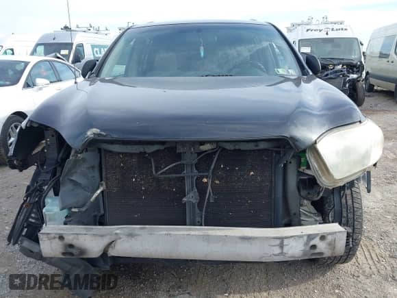 2008 Toyota Highlander z VIN JTEES41A182024219, wystawiony jako IAAI lot #43361831 z przebiegiem 246 853 mil mil oraz . Historia ofert i sprzedaży dostępna na DreamBid. Obrazek 12.