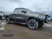 2019 Ram 1500 Rebel z VIN 1C6SRFET6KN796285, wystawiony jako Copart lot #60970545 z przebiegiem 63 425 mil mil oraz Szkoda całkowita • Salvage title. Historia ofert i sprzedaży dostępna na DreamBid. Obrazek 4.