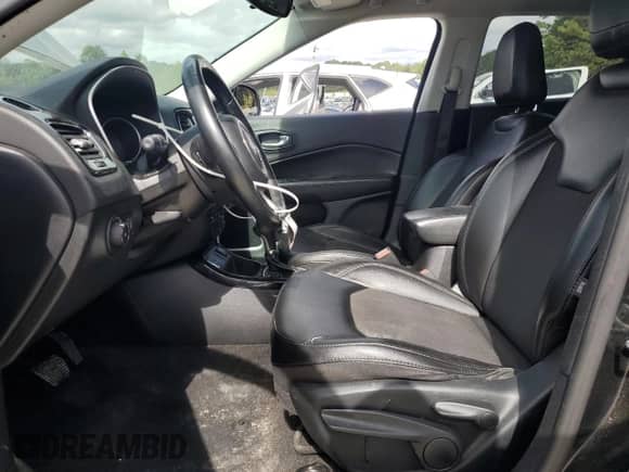 2019 Jeep Compass Altitude with VIN 3C4NJCBB5KT676730, listed as a Copart auction lot 85666565 with 123,853 mi miles and Clean title. Bid and sale history available at DreamBid. Image 7.