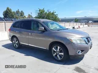 2013 Nissan Pathfinder SV with VIN 5N1AR2MN6DC610786, listed as a IAAI auction lot 42385693 with 108,889 mi miles and . Bid and sale history available at DreamBid. Image 1.