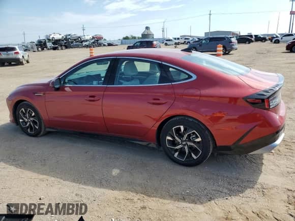 2024 Hyundai Sonata SEL с VIN KMHL64JA0RA378736, выставлен на аукционе Copart как лот 69998495 с пробегом 7 382 миль миль и Списание • Salvage title. История ставок и продаж доступна на DreamBid. Изображение 2.