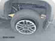 2024 Toyota Tacoma SR5 z VIN 3TMLB5JN9RM057547, wystawiony jako IAAI lot #42865640 z przebiegiem 28 049 mil mil oraz . Historia ofert i sprzedaży dostępna na DreamBid. Obrazek 17.