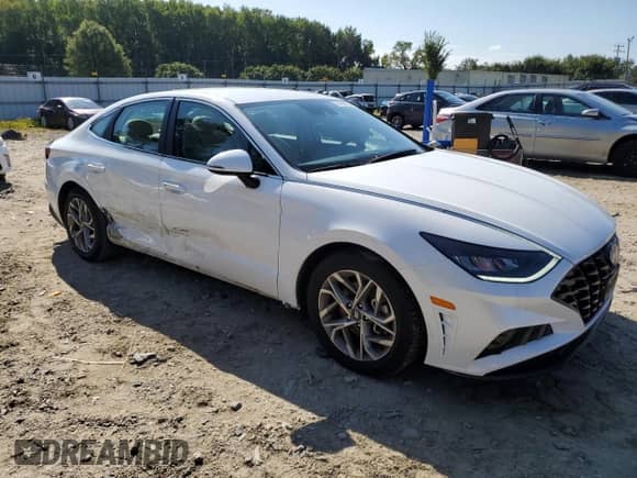 2023 Hyundai Sonata SEL с VIN KMHL64JA8PA263881, выставлен на аукционе Copart как лот 71564925 с пробегом 61 348 миль миль и Списание • Salvage title. История ставок и продаж доступна на DreamBid. Изображение 4.