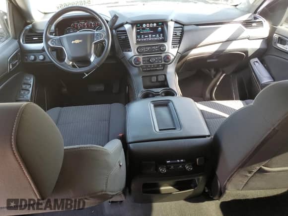 2019 Chevrolet Tahoe LS с VIN 1GNSKAKC1KR358407, выставлен на аукционе Copart как лот 54859565 с пробегом 110 314 миль миль и Списание • Salvage title. История ставок и продаж доступна на DreamBid. Изображение 8.