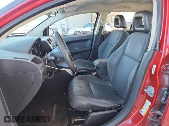 2008 Dodge Caliber SE with VIN 1B3HB28B38D659372, listed as a Copart auction lot 70232255 with 223,099 mi miles and Clean title. Bid and sale history available at DreamBid. Image 7.