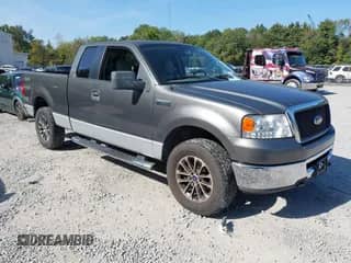 2006 Ford F-150 XLT with VIN 1FTPX14536NB54476, listed as a IAAI auction lot 43341889 with 144,990 mi miles and . Bid and sale history available at DreamBid. Image 1.
